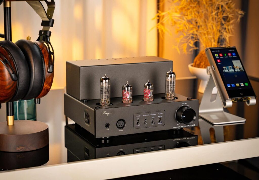 Cayin HA-1A MK3 – vista del prodotto, finitura Nero